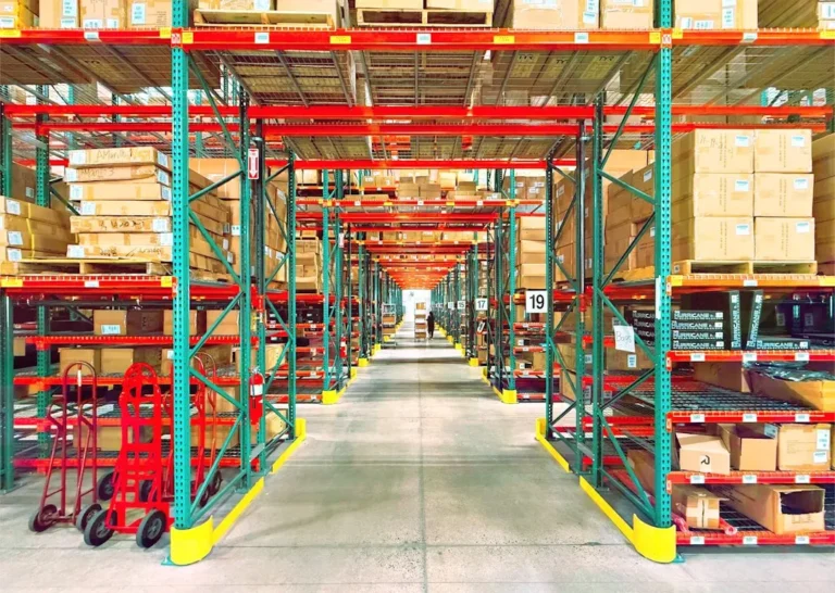 Warehouse of Filter Distributor, Wholesaler and Dealer